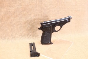 Pistolet Beretta 72 calibre 22LR