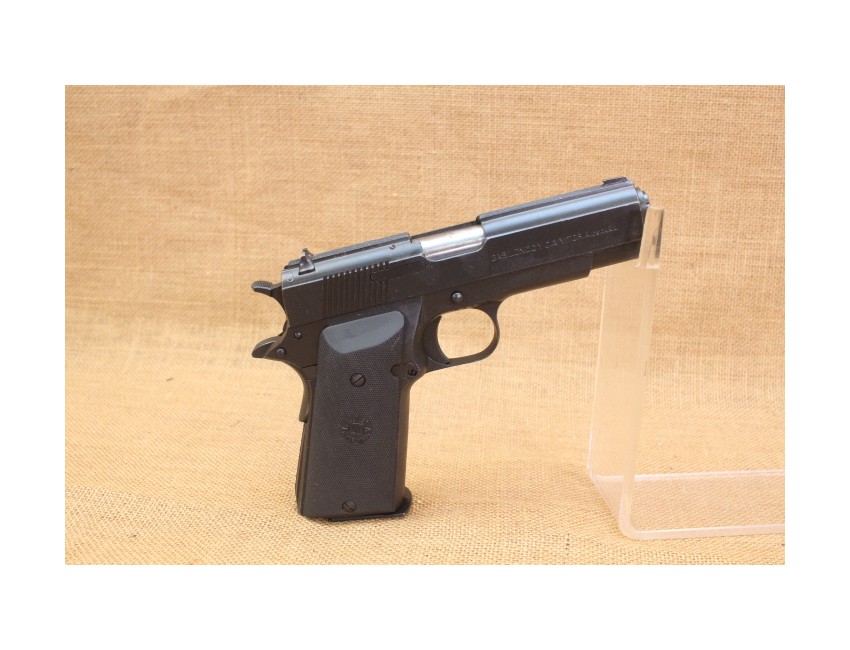 Pistolet LLAMA calibre 45 ACP