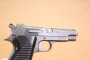 Pistolet Mac 50  calibre 9X19